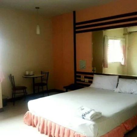 Pr Resort Hatjaj Kültér fotó