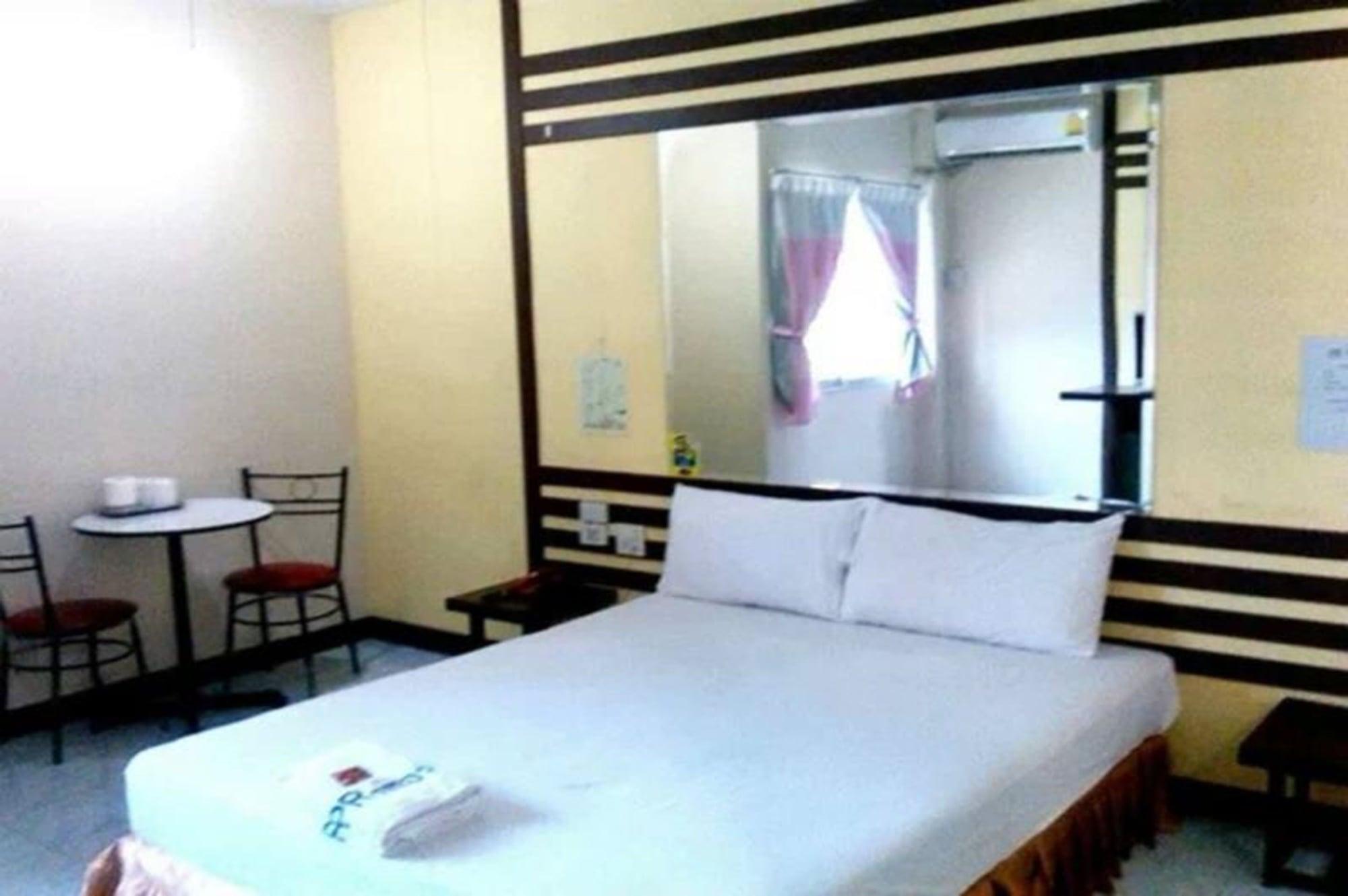 Pr Resort Hatjaj Kültér fotó